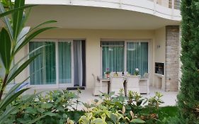 Deluxe Apartments Garda